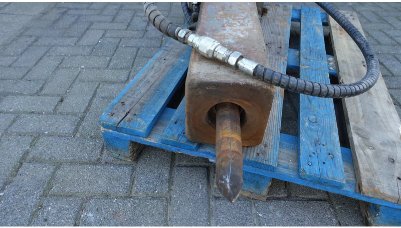Atlas-Copco CP150 - Papildaprīkojums - Celtniecības tehnika: foto 4 Atlas-Copco CP150 - Papildaprīkojums - Celtniecības tehnika: foto 4