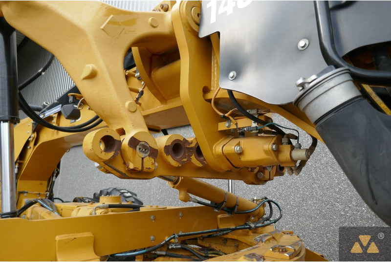 Greiders Caterpillar 140M2: foto 13 Greiders Caterpillar 140M2: foto 13