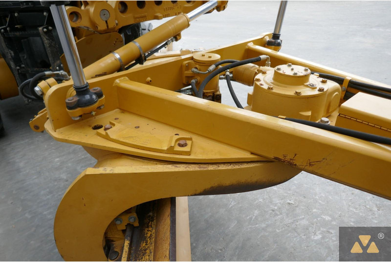 Greiders Caterpillar 140M2: foto 16 Greiders Caterpillar 140M2: foto 16