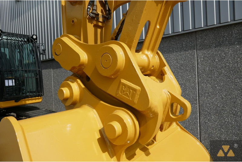 Kāpurķēžu ekskavators Caterpillar 320: foto 11