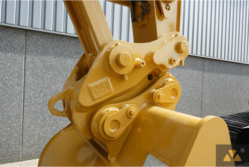 Kāpurķēžu ekskavators Caterpillar 320: foto 12