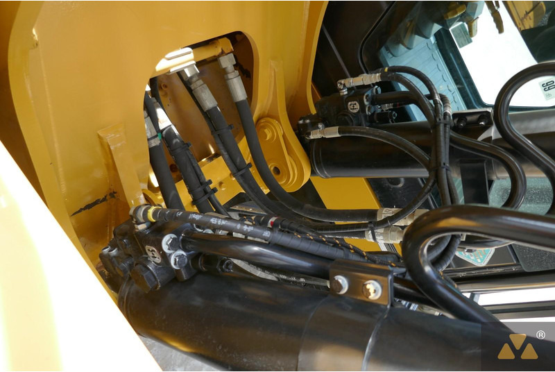 Kāpurķēžu ekskavators Caterpillar 320: foto 19
