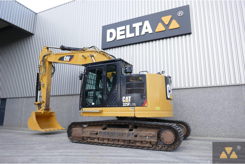 Caterpillar 325F LCR - Kāpurķēžu ekskavators: foto 4 Caterpillar 325F LCR - Kāpurķēžu ekskavators: foto 4