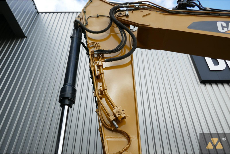 Kāpurķēžu ekskavators Caterpillar 330FL: foto 12