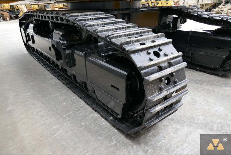 Kāpurķēžu ekskavators Caterpillar 390F LME: foto 17