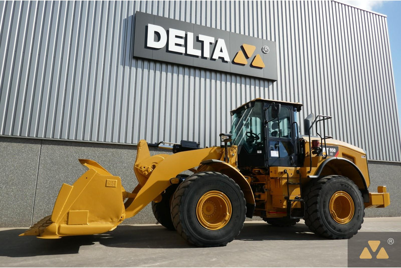 Riteņu iekrāvējs Caterpillar 950GC: foto 8