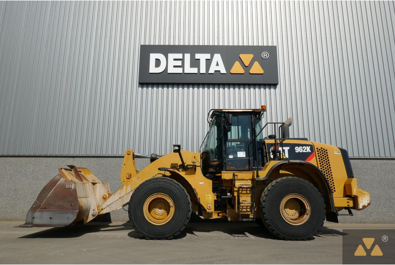 Caterpillar 962K - Riteņu iekrāvējs: foto 1 Caterpillar 962K - Riteņu iekrāvējs: foto 1