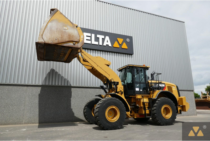 Caterpillar 962M - Riteņu iekrāvējs: foto 3 Caterpillar 962M - Riteņu iekrāvējs: foto 3