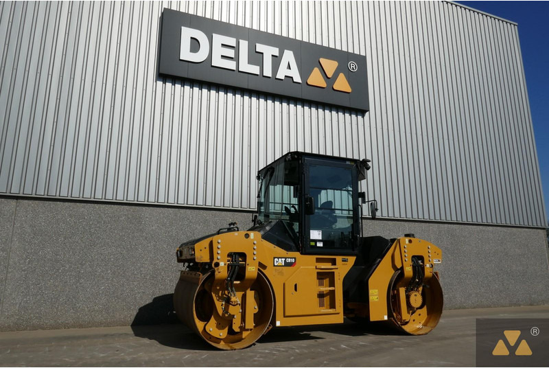 Caterpillar CB10 - Veltnis: foto 4 Caterpillar CB10 - Veltnis: foto 4
