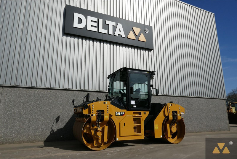Caterpillar CB10 - Veltnis: foto 4 Caterpillar CB10 - Veltnis: foto 4