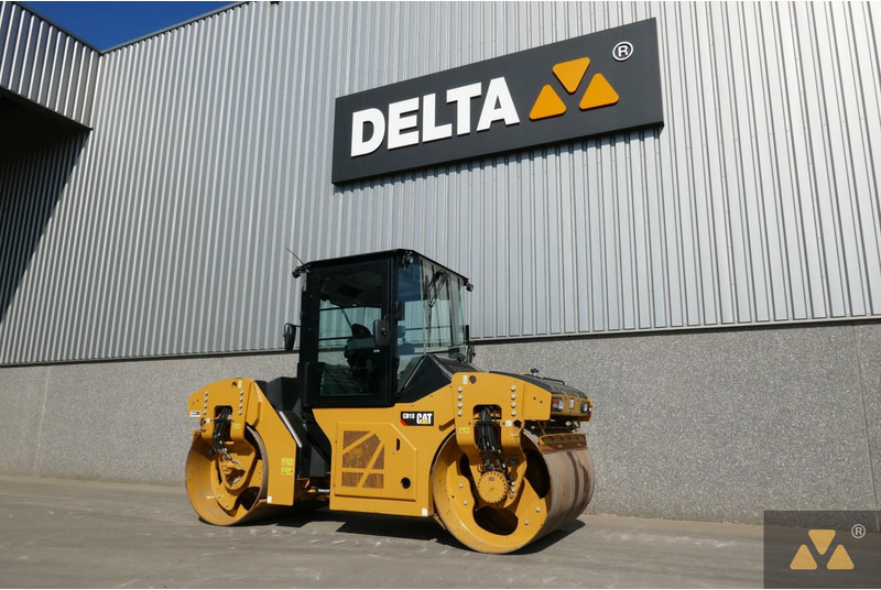 Caterpillar CB10 - Veltnis: foto 3 Caterpillar CB10 - Veltnis: foto 3