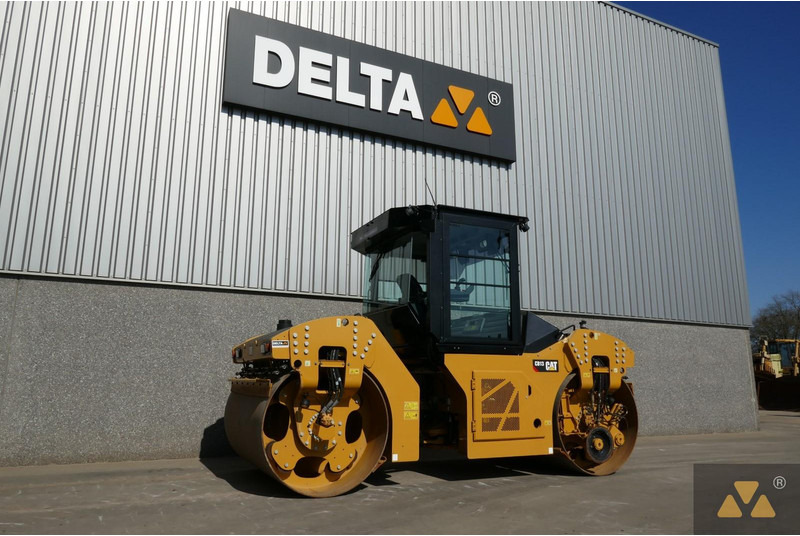 Caterpillar CB13 - Veltnis: foto 5 Caterpillar CB13 - Veltnis: foto 5