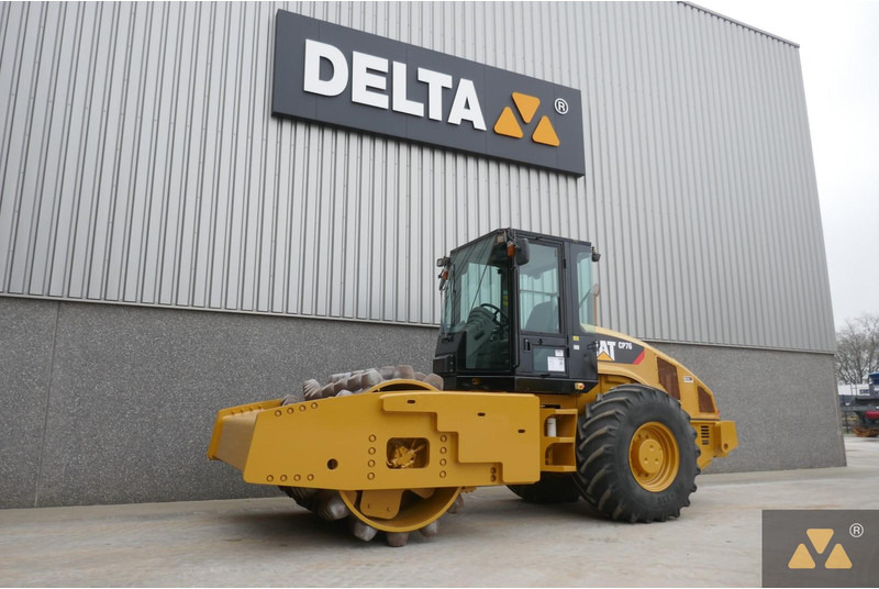 Caterpillar CP76 - Veltnis: foto 4 Caterpillar CP76 - Veltnis: foto 4