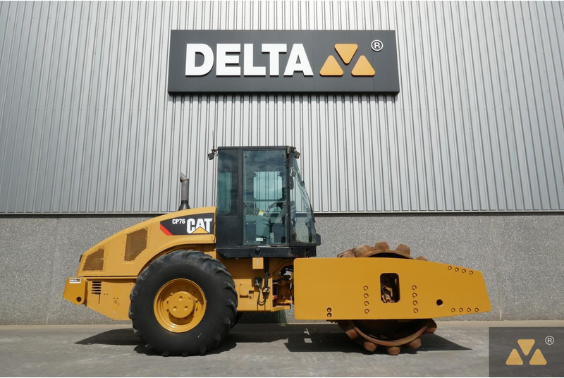 Caterpillar CP76 - Veltnis: foto 2 Caterpillar CP76 - Veltnis: foto 2