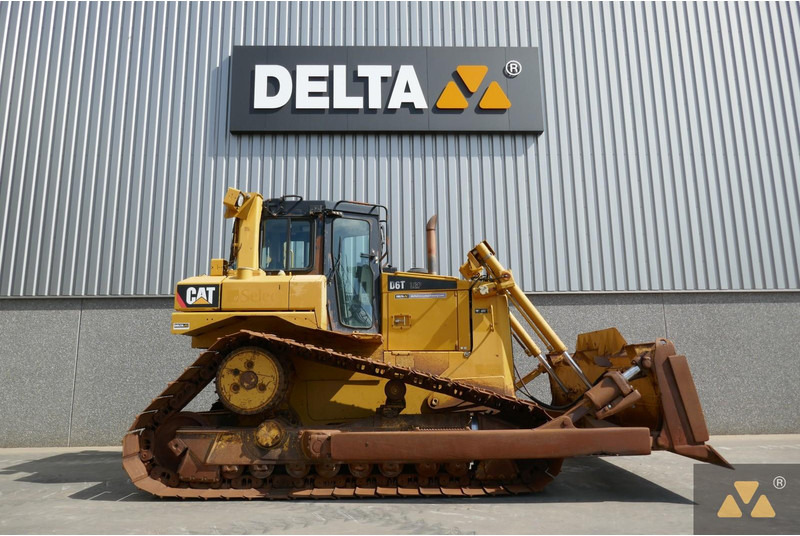 Caterpillar D6T LGP - Buldozers: foto 2 Caterpillar D6T LGP - Buldozers: foto 2