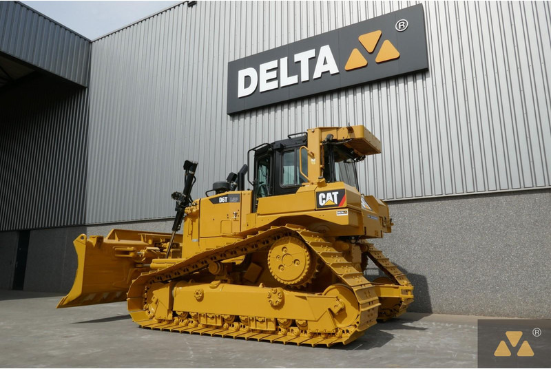 Buldozers Caterpillar D6T LGP: foto 8