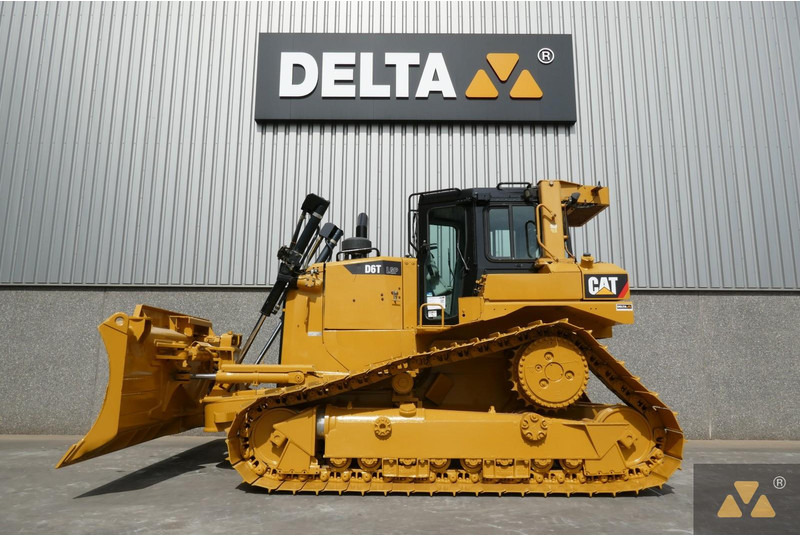 Caterpillar D6T LGP - Buldozers: foto 1 Caterpillar D6T LGP - Buldozers: foto 1