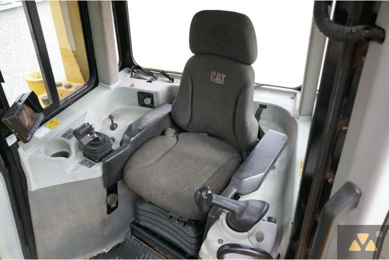 Buldozers Caterpillar D6T LGP: foto 7