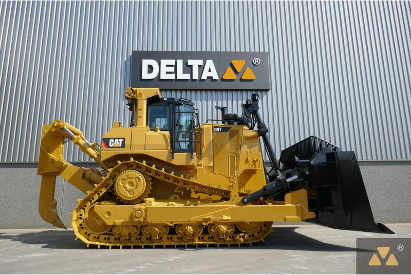 Caterpillar D9T - Buldozers: foto 2 Caterpillar D9T - Buldozers: foto 2