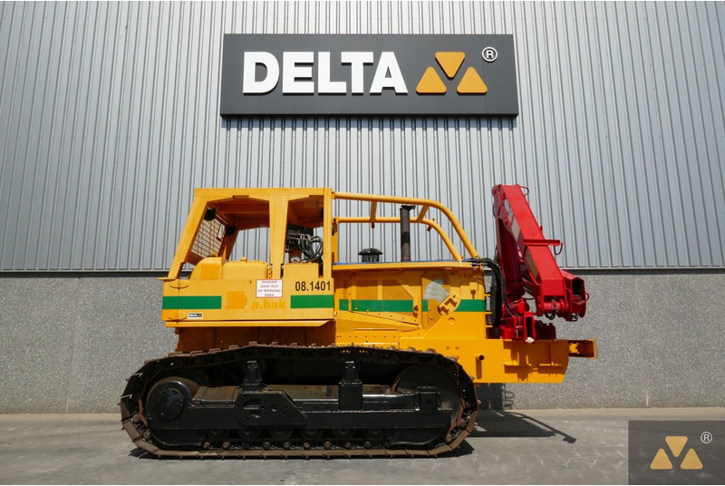 Caterpillar D7G Welding Tractor - Celtniecības tehnika: foto 2 Caterpillar D7G Welding Tractor - Celtniecības tehnika: foto 2