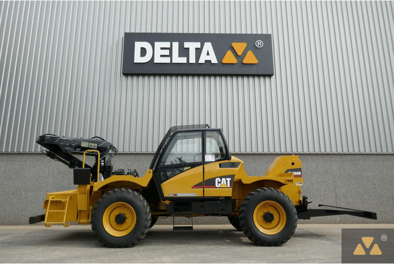 Caterpillar TH360B Welding Tractor - Celtniecības tehnika: foto 1 Caterpillar TH360B Welding Tractor - Celtniecības tehnika: foto 1