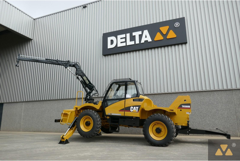 Caterpillar TH360B Welding Tractor - Celtniecības tehnika: foto 3 Caterpillar TH360B Welding Tractor - Celtniecības tehnika: foto 3