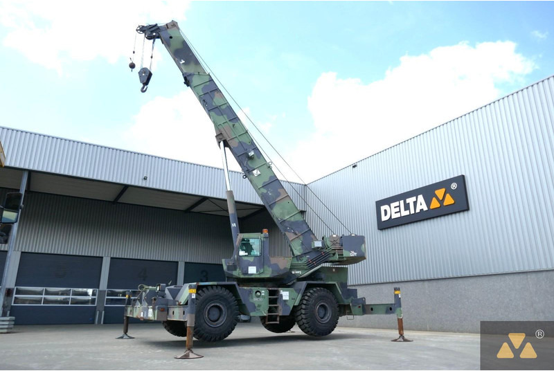 Grove RT875 Ex- - Celtnis nelīdzenām virsmām: foto 3 Grove RT875 Ex- - Celtnis nelīdzenām virsmām: foto 3