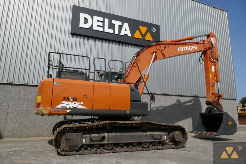 Hitachi ZX210LC-6 - Kāpurķēžu ekskavators: foto 5 Hitachi ZX210LC-6 - Kāpurķēžu ekskavators: foto 5