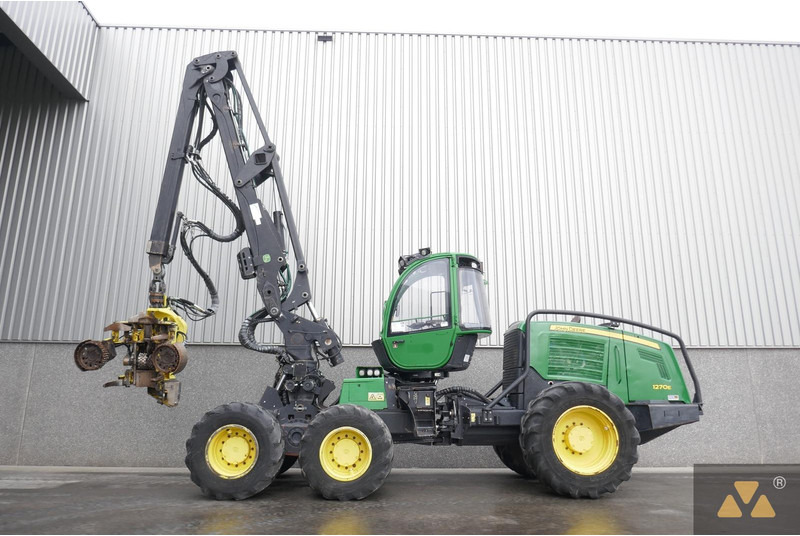 John Deere 1270E - Harvesters: foto 1 John Deere 1270E - Harvesters: foto 1