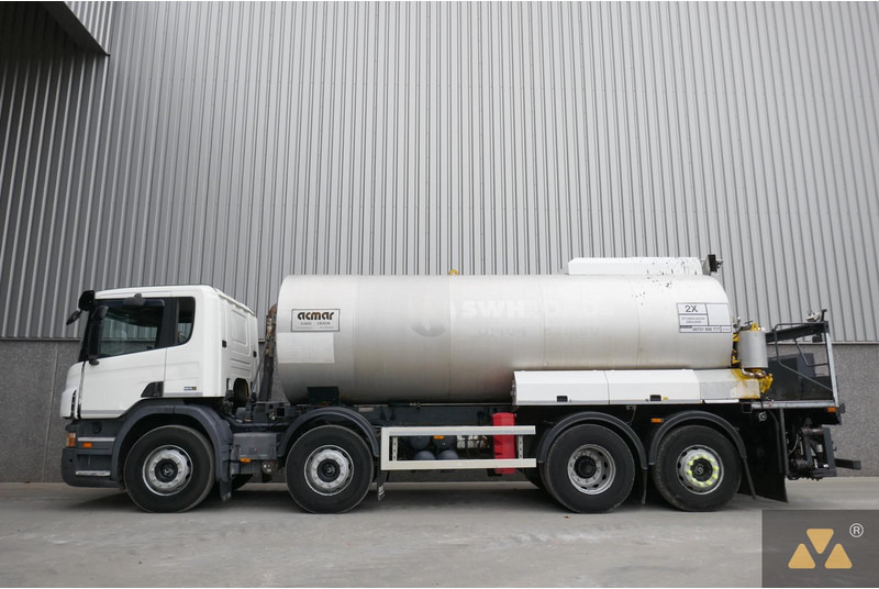 Scania P380 8x2 - Kravas automašīna: foto 1 Scania P380 8x2 - Kravas automašīna: foto 1