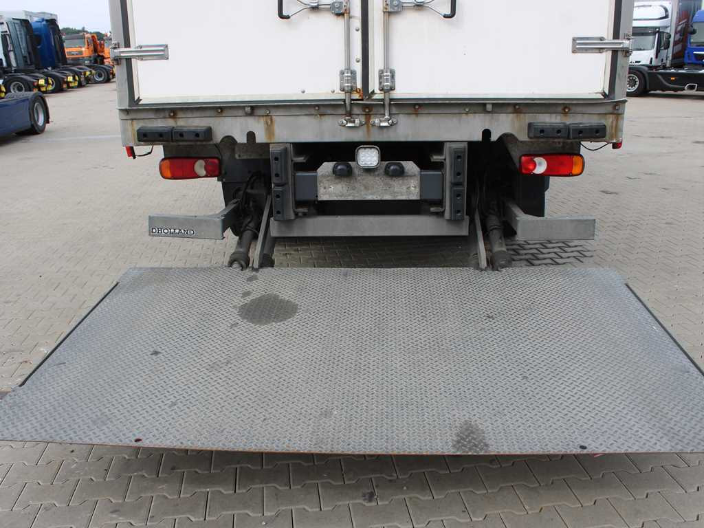 DAF CF 320, HYDRAULIC FRONT, EURO 6 - Kravas automašīna ar slēgto virsbūvi: foto 5 DAF CF 320, HYDRAULIC FRONT, EURO 6 - Kravas automašīna ar slēgto virsbūvi: foto 5