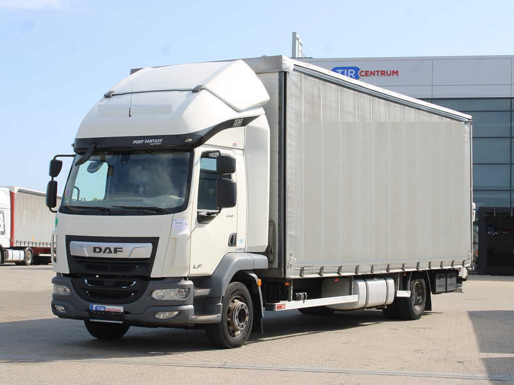 DAF LF 290 FA, EURO 6, SLEEPING BODY - Kravas automašīna ar tentu: foto 1 DAF LF 290 FA, EURO 6, SLEEPING BODY - Kravas automašīna ar tentu: foto 1