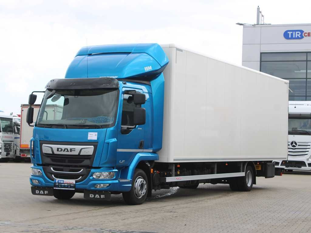 DAF LF260 FA, EURO 6, TAIL LIFT, CAMERA - Kravas automašīna ar slēgto virsbūvi: foto 1 DAF LF260 FA, EURO 6, TAIL LIFT, CAMERA - Kravas automašīna ar slēgto virsbūvi: foto 1