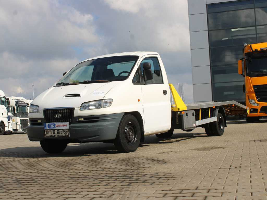 Hyundai H1 TRUCK, EURO 3, DRIVEWAYS, WINCH, TIRES 90% - Auto evakuators: foto 1 Hyundai H1 TRUCK, EURO 3, DRIVEWAYS, WINCH, TIRES 90% - Auto evakuators: foto 1