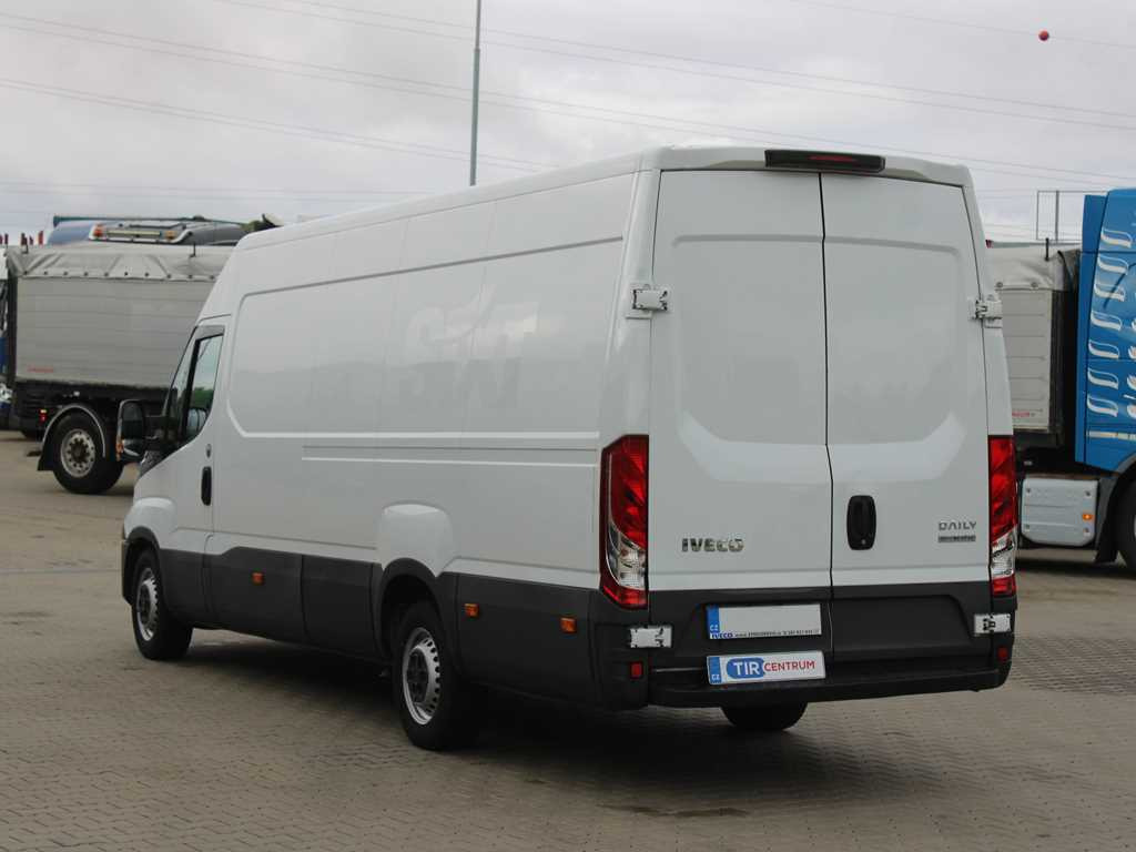 Iveco Daily 35S16 - Kravas mikroautobuss: foto 5 Iveco Daily 35S16 - Kravas mikroautobuss: foto 5