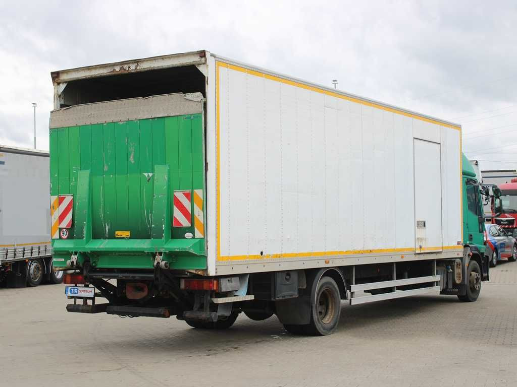 Iveco EUROCARGO ML 160E28, EURO 4, TAIL LIFT Iveco EUROCARGO ML 160E28, EURO 4, TAIL LIFT - Kravas automašīna ar slēgto virsbūvi: foto 3 Iveco EUROCARGO ML 160E28, EURO 4, TAIL LIFT Iveco EUROCARGO ML 160E28, EURO 4, TAIL LIFT - Kravas automašīna ar slēgto virsbūvi: foto 3
