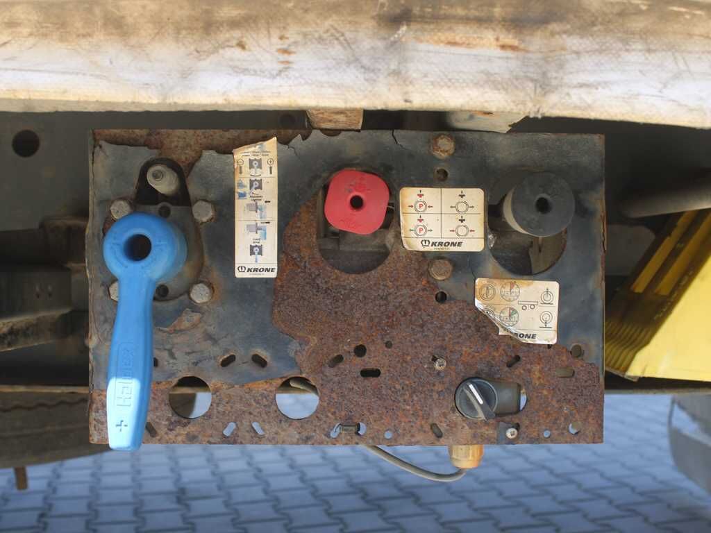 Krone SD, LOWDECK, MULTILOCK, LIFTING AXLE, LIFTING ROOF - Tenta puspiekabe: foto 5 Krone SD, LOWDECK, MULTILOCK, LIFTING AXLE, LIFTING ROOF - Tenta puspiekabe: foto 5