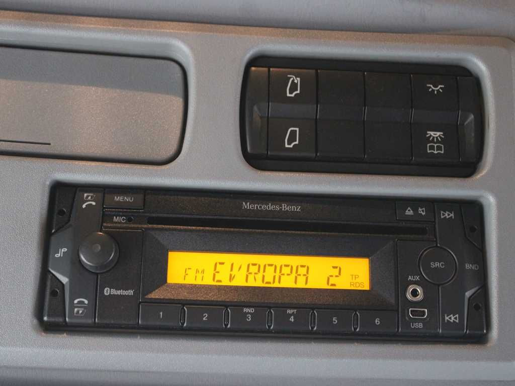 Kravas automašīna ar tentu Mercedes-Benz ATEGO 1223, EURO 6, NAVIGATION, PNEU 80%: foto 16