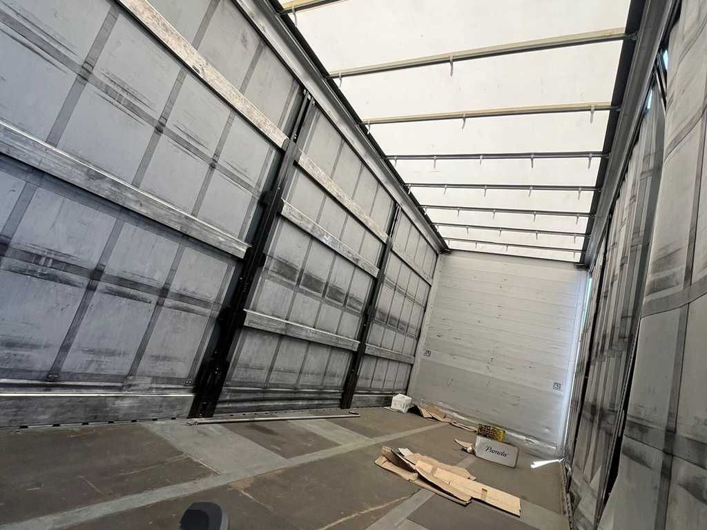 Mercedes-Benz Actros 2542, 6X2 - Kravas automašīna ar tentu: foto 5 Mercedes-Benz Actros 2542, 6X2 - Kravas automašīna ar tentu: foto 5