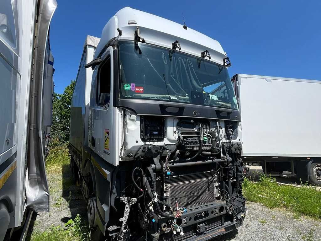 Mercedes-Benz Actros 2542, 6X2 - Kravas automašīna ar tentu: foto 2 Mercedes-Benz Actros 2542, 6X2 - Kravas automašīna ar tentu: foto 2