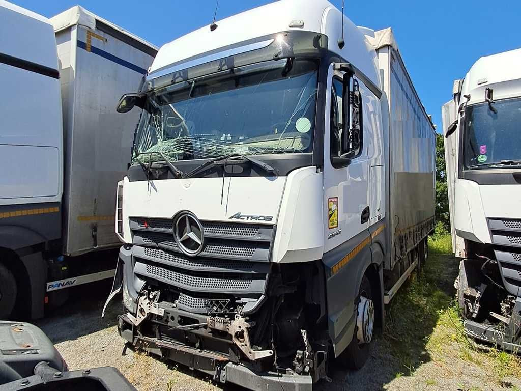 Mercedes-Benz Actros 2542, 6X2 - Kravas automašīna ar tentu: foto 1 Mercedes-Benz Actros 2542, 6X2 - Kravas automašīna ar tentu: foto 1
