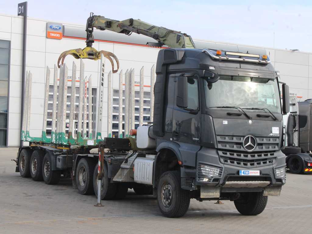Mercedes-Benz Arocs 3351, 6x6, HYDRAULIC ARM LOGLIFT ET450, TIRES 80% + DOLL (2017) - Kokvedējs, Kravas auto ar manipulatoru: foto 3 Mercedes-Benz Arocs 3351, 6x6, HYDRAULIC ARM LOGLIFT ET450, TIRES 80% + DOLL (2017) - Kokvedējs, Kravas auto ar manipulatoru: foto 3