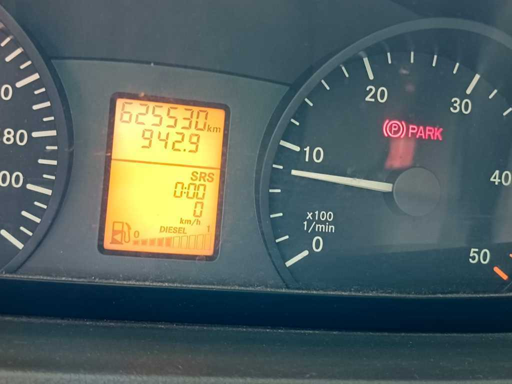 Mercedes-Benz VITO 113 CDI - Mazs furgons: foto 3 Mercedes-Benz VITO 113 CDI - Mazs furgons: foto 3