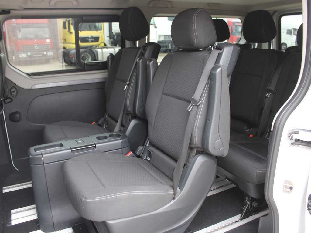 Pasažieru furgons Opel VIVARO-B, 7 SEATS: foto 14 Pasažieru furgons Opel VIVARO-B, 7 SEATS: foto 14