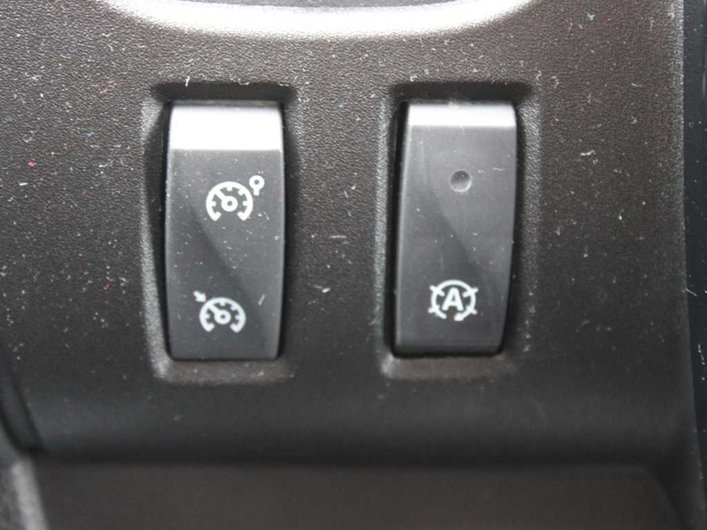 Pasažieru furgons Opel VIVARO-B, 7 SEATS: foto 12 Pasažieru furgons Opel VIVARO-B, 7 SEATS: foto 12