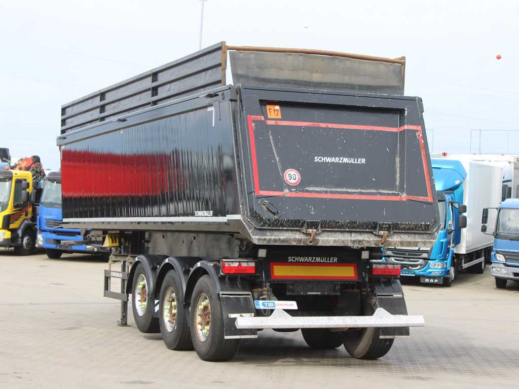 Schwarzmüller KIS 3/E, 2X LIFT AXLE, SAF, 46m³ - Puspiekabe pašizgāzējs: foto 5 Schwarzmüller KIS 3/E, 2X LIFT AXLE, SAF, 46m³ - Puspiekabe pašizgāzējs: foto 5