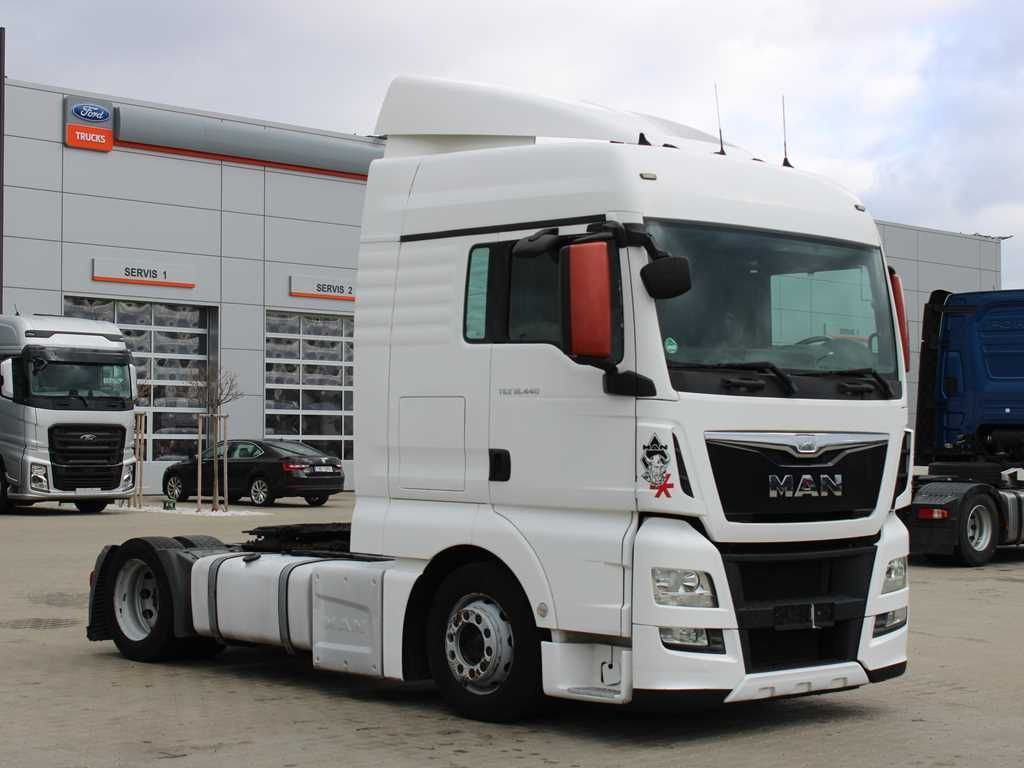 MAN TGX 18.440, LOWDECK, EURO 6 - Vilcējs: foto 2 MAN TGX 18.440, LOWDECK, EURO 6 - Vilcējs: foto 2