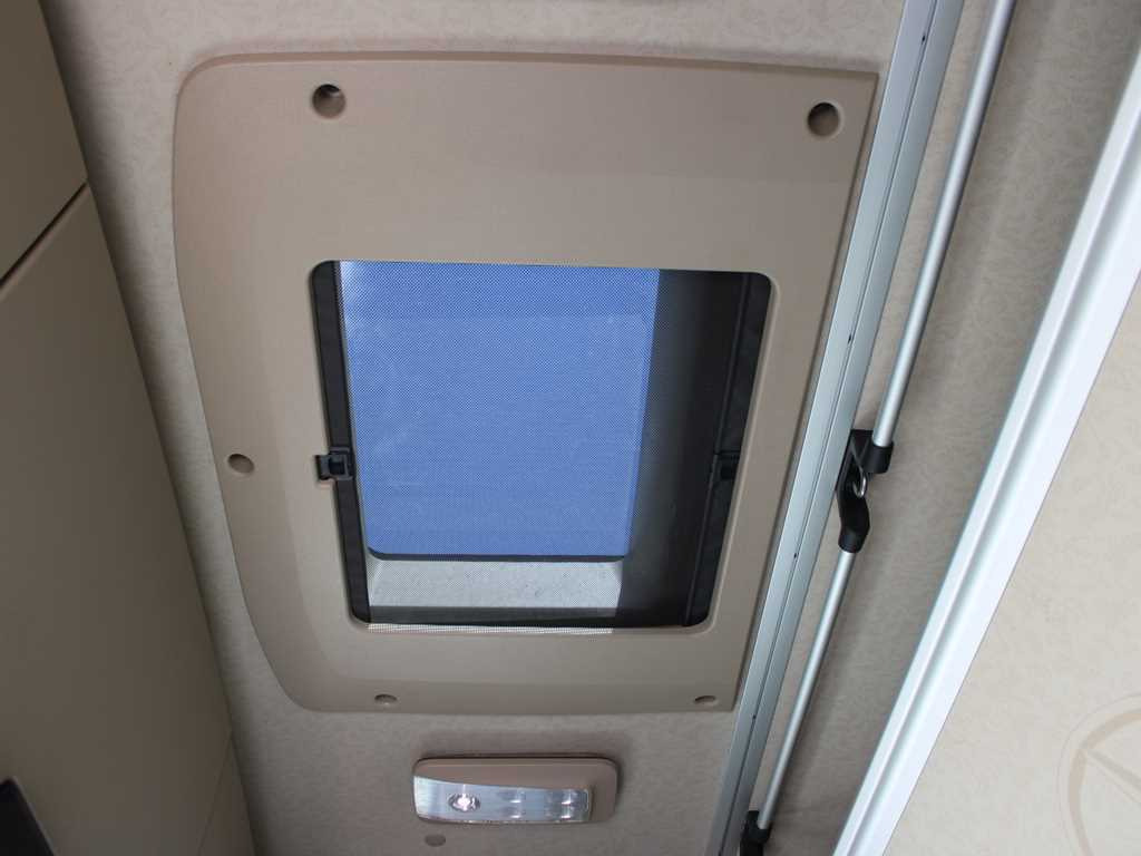 Vilcējs Mercedes-Benz Actros 1848, EURO 6, GIGA SPACE, NAVIGATION, LOWDECK: foto 16