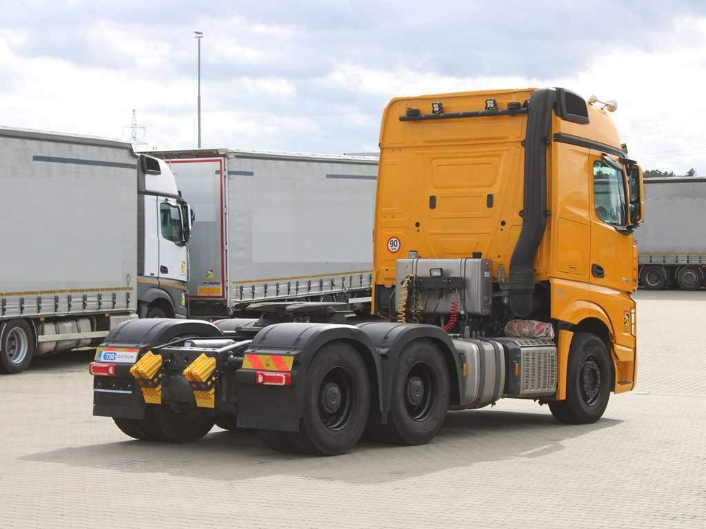 Mercedes-Benz Actros 2658, 6X4, EURO 6, RETARDER, TIPPING HYDRAULICS, TRK, 4 YEARS WARRANTY - Vilcējs: foto 4 Mercedes-Benz Actros 2658, 6X4, EURO 6, RETARDER, TIPPING HYDRAULICS, TRK, 4 YEARS WARRANTY - Vilcējs: foto 4