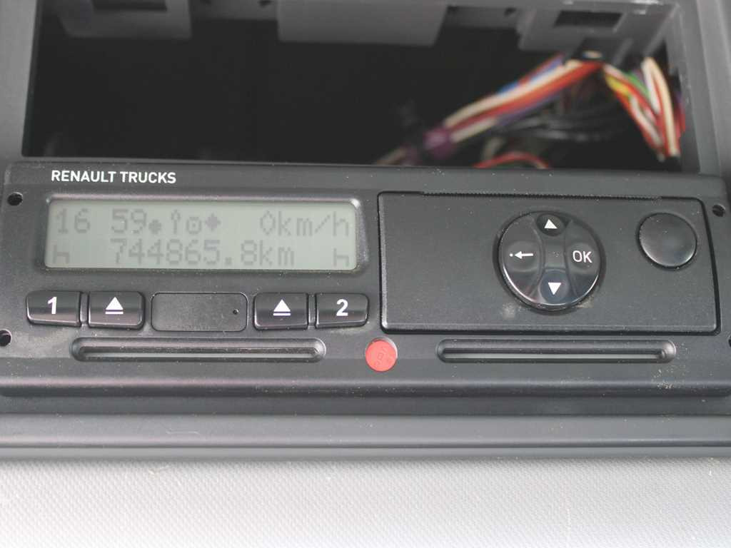 Vilcējs Renault T520, LOWDECK, EURO 6, TIRES 80%: foto 17